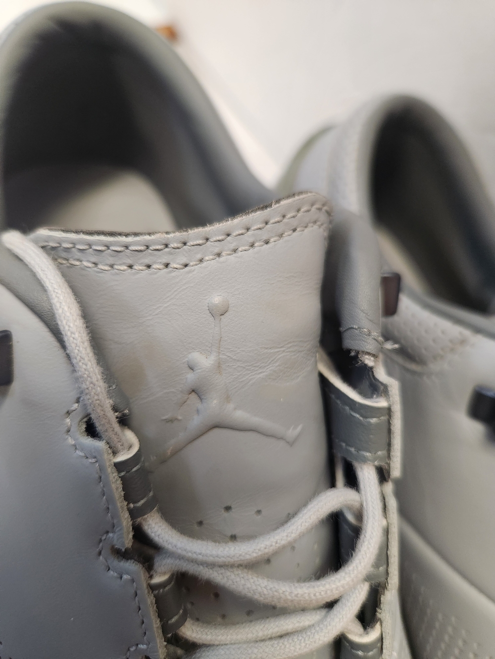 Nike Jordan ADG 4 Wolf Grey Leather Golf Shoes Men's Size 11 DM0103-010 - Picture 7 of 9